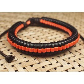 Кожаный плетеный браслет Эквилибриум черный с оранжевым